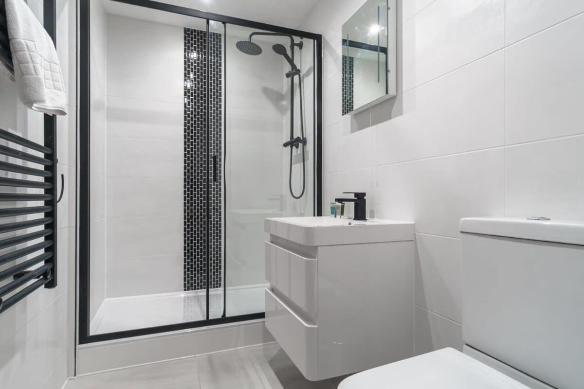Contemporary 1 Bedroom Preston Apartment Exterior foto